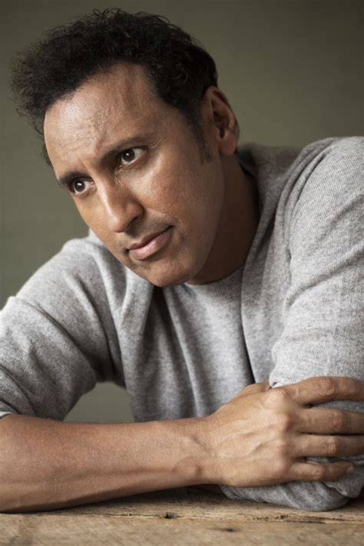 Aasif Mandvi Net Worth: Exploring the Wealth and Career of the Renowned Comedian and Actor