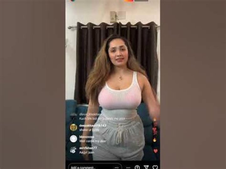Adity Mistry Boobs: A Closer Look at the Viral Sensation