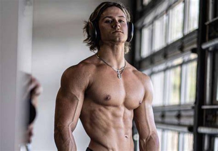 Alex Eubank Young: The Rising Star in the Entertainment Industry