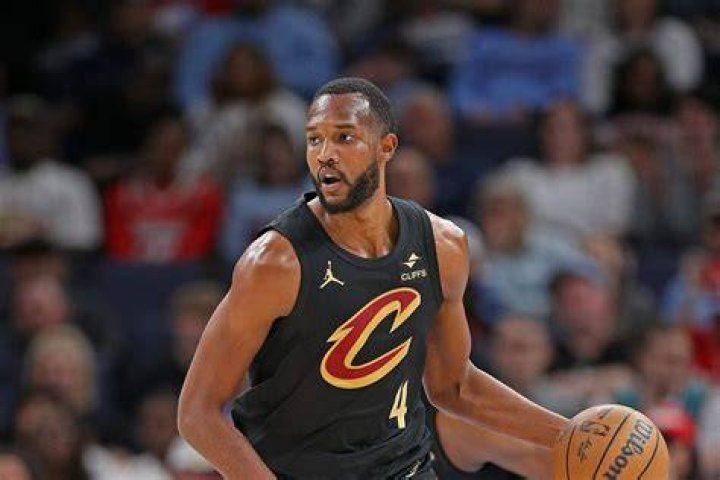 Cleveland Cavaliers: Evan Mobley Listed on Injury Report Again