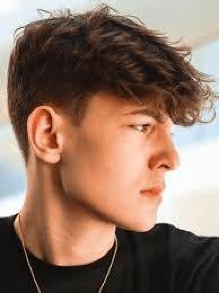 Clix Haircut Name: The Ultimate Guide to Trendsetting Haircuts in 2023