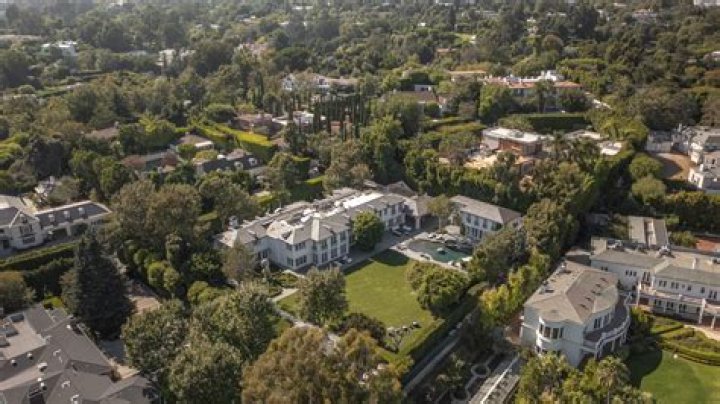 Diddy Mansion for Sale: A Luxurious Haven in the Heart of Beverly Hills