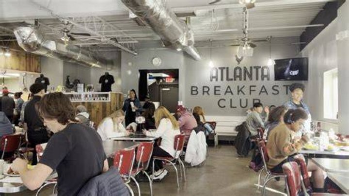 Discover the Vibrant Scene of Breakfast Club Atlanta Georgia