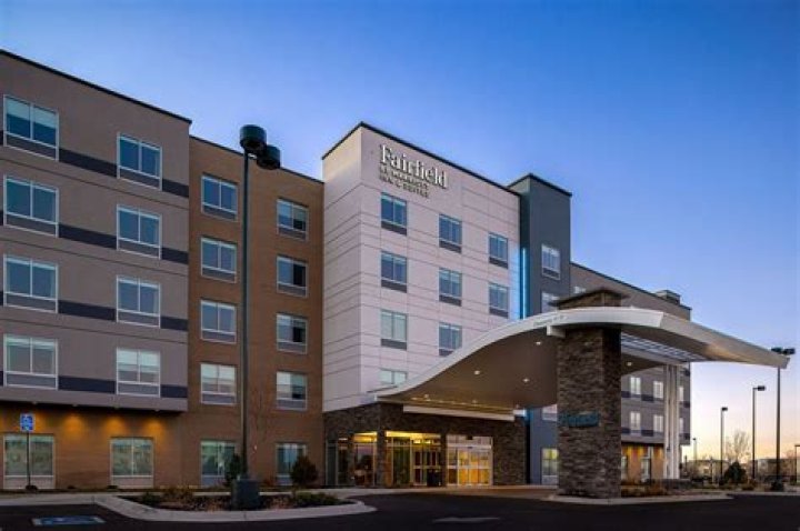 Fairfield Inn Denver Cherry Creek: A Premier Choice for Comfort and Convenience