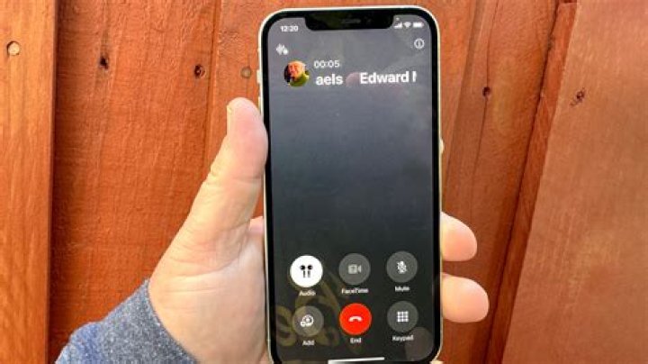 How Do I Call AT&T from My iPhone? A Comprehensive Guide