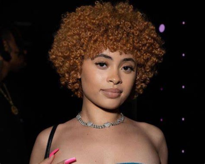 Ice Spice Naked: The Hottest Trend in the Music Scene You Can't Miss!
