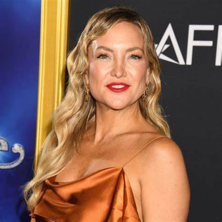 Kate Hudson Trump 2024: The Buzz, The Facts, and What You Need to Know
