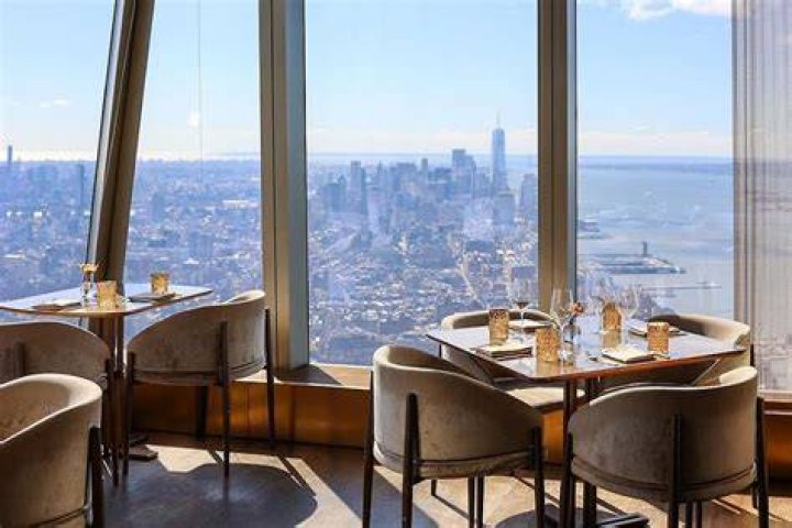 Lunch at Tiffany's NYC: A Luxurious Dining Experience in the Heart of New York