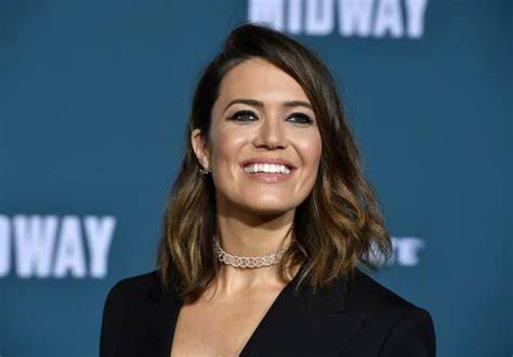 Mandy Moore Net Worth: A Comprehensive Look at the Star&rsquo;s Wealth and Career Achievements
