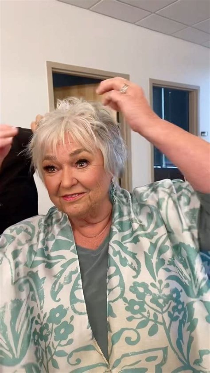 Nancy Fuller Short Hair: A Stylish Transformation