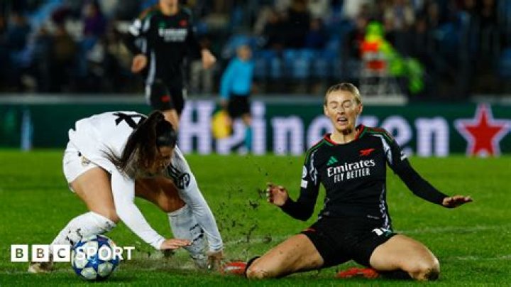 Real Madrid 2-0 Arsenal: Renee Slegers Calls for Better Pitches as Ian Wright Says Surface a 'Disgrace'