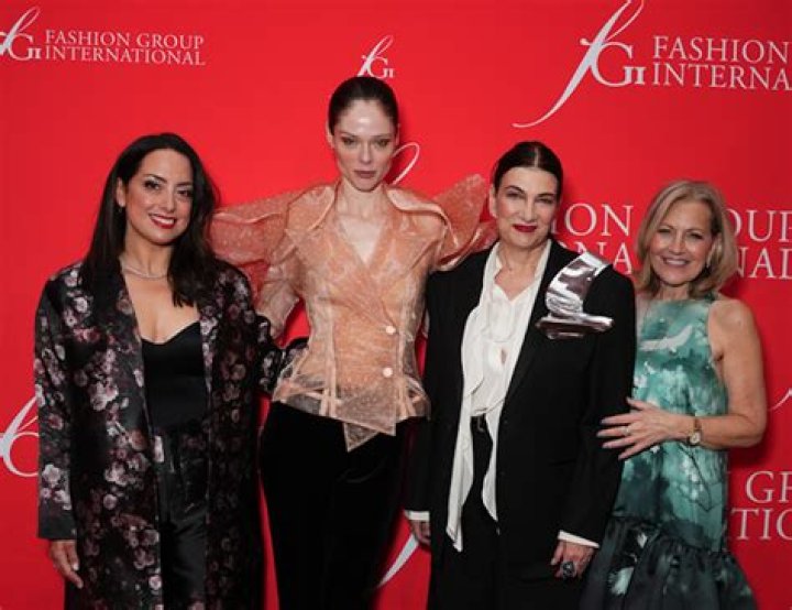 Ricardoosa Branger: The Rising Star in the Fashion Industry