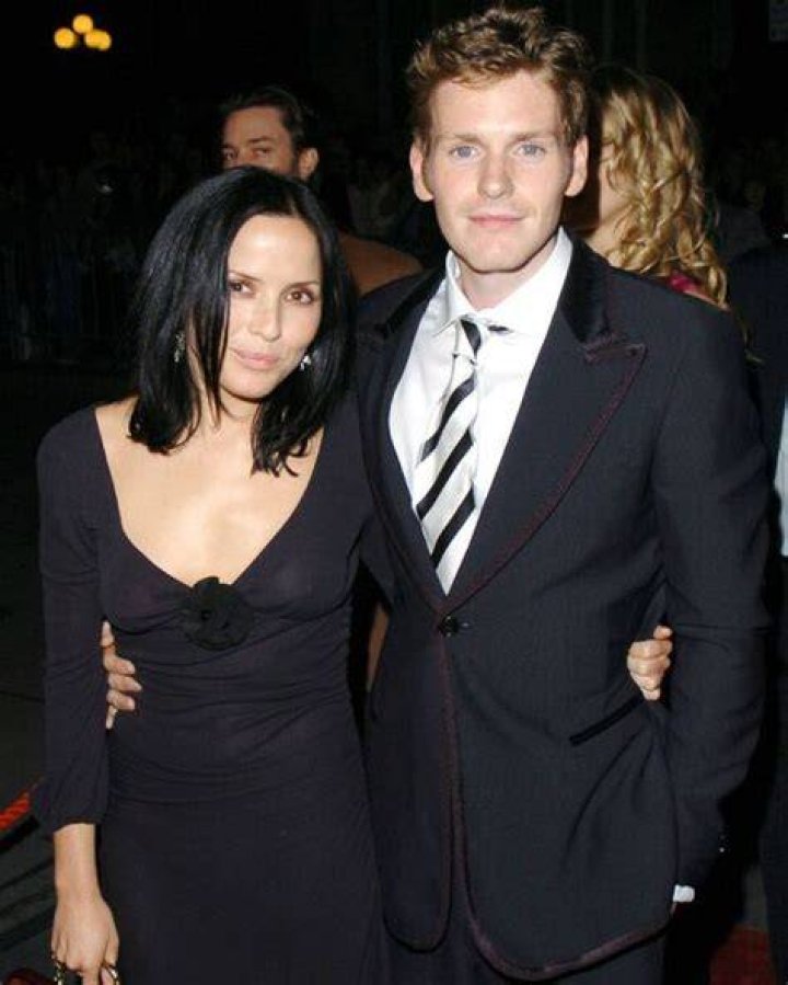 Shaun Evans Wife and Son: A Closer Look into the Personal Life of the Hottest DCI Morse