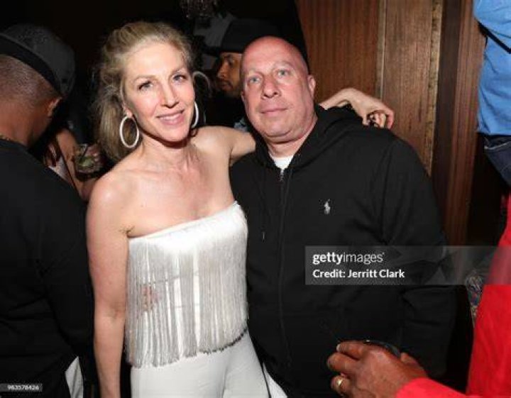 Steve Lobel Wife: Unveiling the Life and Love Behind the Scenes