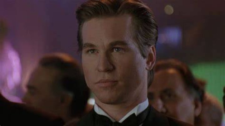 Val Kilmer as Bruce Wayne: A Unique Take on the Dark Knight