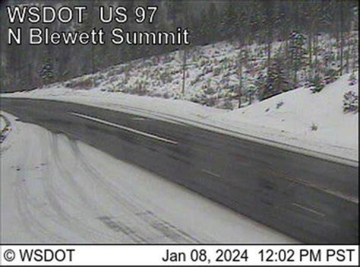 Washington State Traffic Cameras: Monitoring Noqualmie Pass for Safe Travel