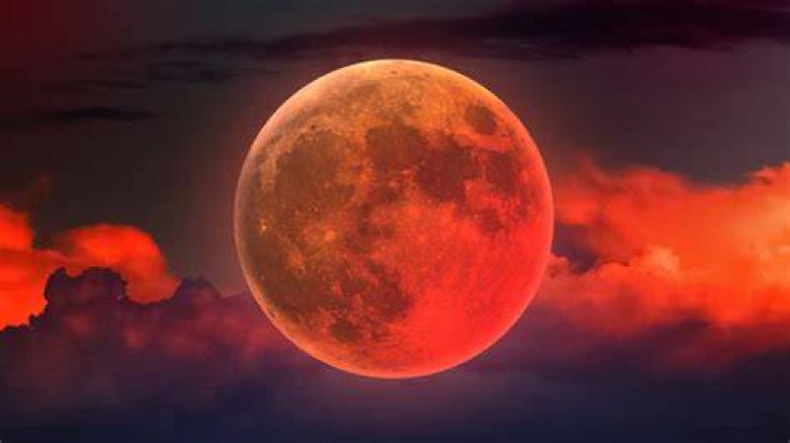 What Time is the Lunar Eclipse on September 17th, 2024? A Comprehensive Guide